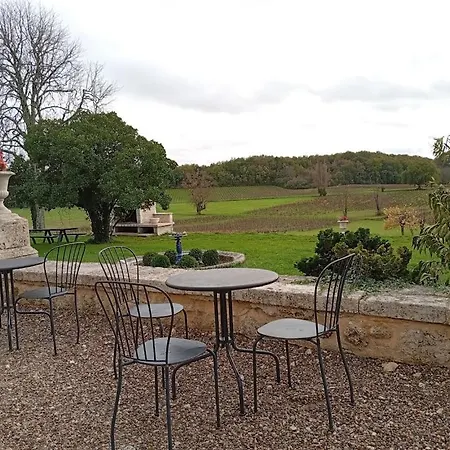 Nyaraló Superbe Chateau Et Son De Chateau De L'estang A Emilion Saint-Genès-de-Castillon