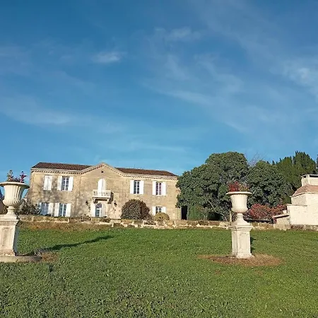 Holiday home Superbe Chateau Et Son De Chateau De L'estang A Emilion *