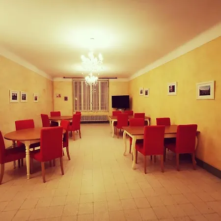 Holiday home Superbe Chateau Et Son De Chateau De L'estang A Emilion *